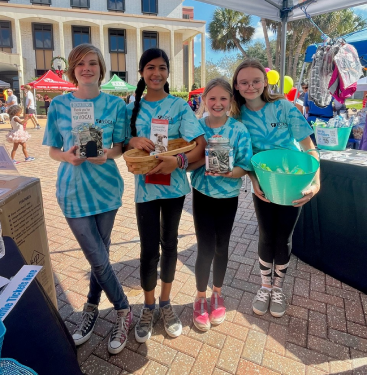 Youth volunteers at donation event